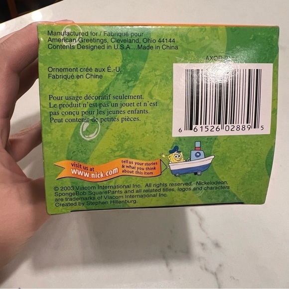 Vintage SpongeBob SquarePants Deep Down Merry Santa Hat Present Holiday Ornament - Picture 4 of 4